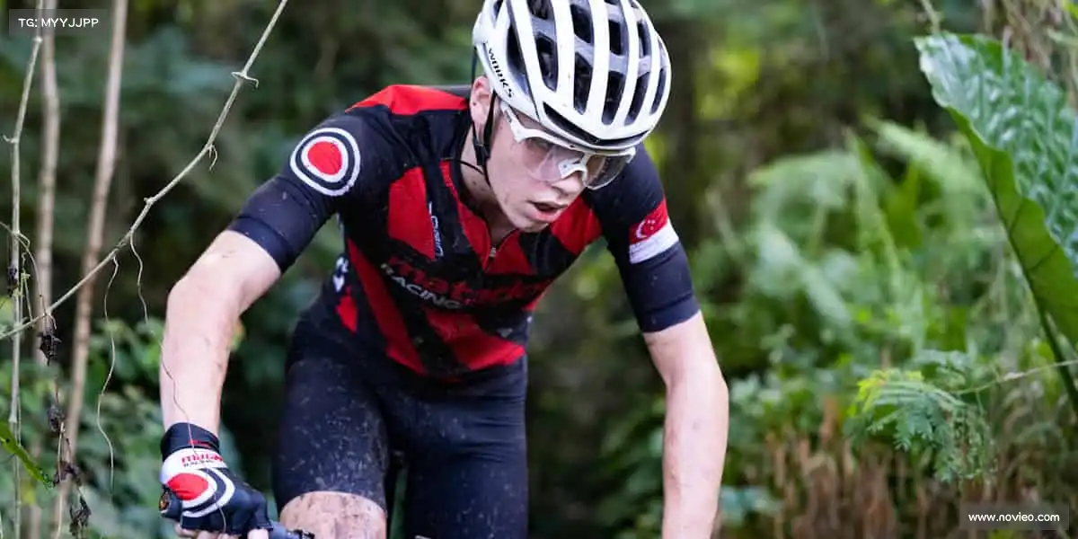 <strong>91在线观看喷潮入口</strong>以热爱为帆，以专业为舵，航向中国影视的璀璨新航程✍️